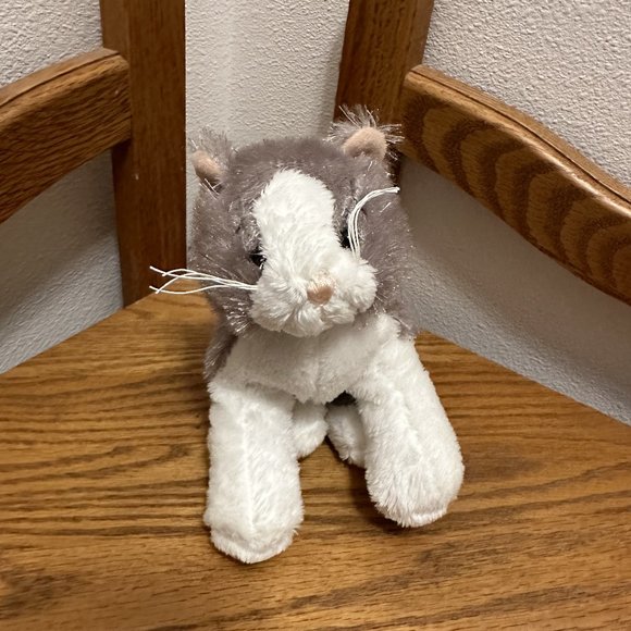 Webkinz Lil Kinz Grey and White Cat HS015 Plush Toy No Code - Picture 1 of 3